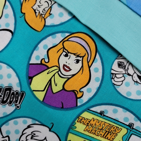 (2) Handmade Scooby-Doo Pillowcases - Picture 6 of 16